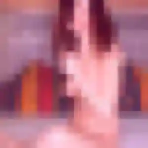 Contacte Samantha, 27 ans à Somloire en privé