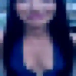 Photo de Flore à Sommery (27 ans) - plan cul discret