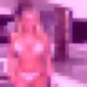 Barbara, 30 ans, connectée à Soulignonne pour un plan cul
