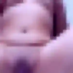 Violette, 34 ans, disponible à Sully-sur-Loire pour une rencontre coquine