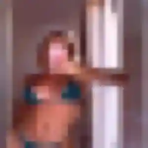 Rejoins Clara, 35 ans à Surville gratuitement