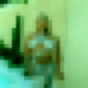 Rencontre Suzanne, 35 ans à Tallende en t'inscrivant