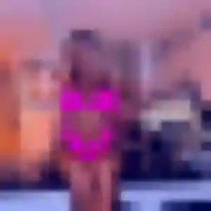 Lamia, femme de 27 ans propose plan cul à Tassin-la-Demi-Lune