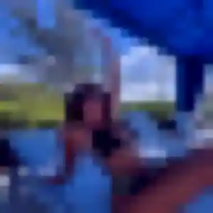 Photo de Nora à Taulignan (22 ans) - plan cul anonyme
