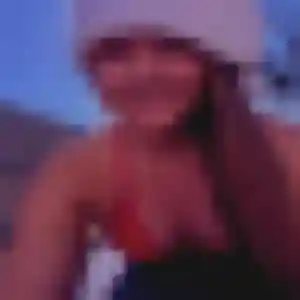 Daniela, 23 ans, connectée à Thaon pour une rencontre coquine