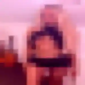 Photo privée de Iseult, 44 ans à Thésée - rencontre sans lendemain