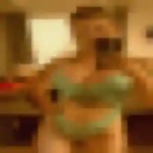 Albane, 32 ans, disponible à Theys pour une rencontre coquine