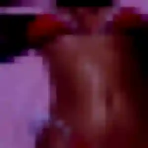 Leana de Tigy, 31 ans - plan cul discret