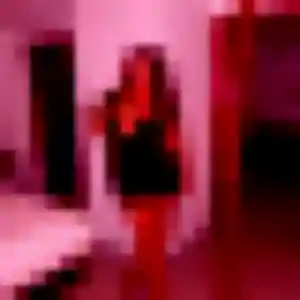 Eva, 31 ans, en ligne à Tournay pour un plan cul