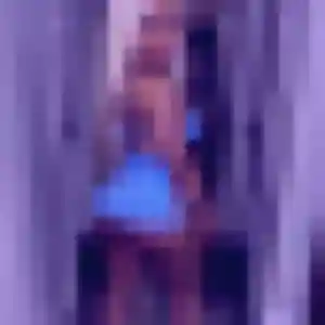 Charmante Alienor, 27 ans à Trégomeur - la contacter