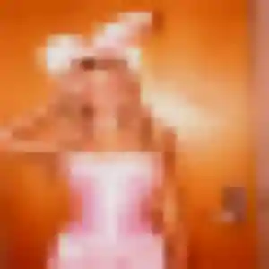 Rejoins Frederique, 27 ans à Trets en t'inscrivant