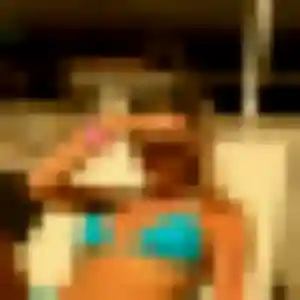Rejoins Kelly, 22 ans à Trizay gratuitement