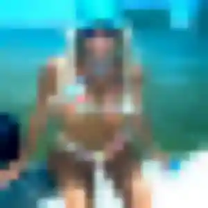 Photo de Jade à Val-de-Virieu (44 ans) - plan cul anonyme