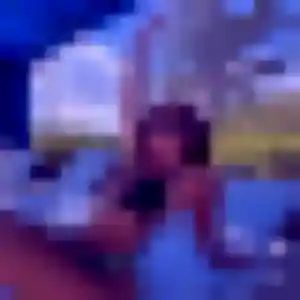 Emma, femme de 38 ans propose plan cul à Vantoux