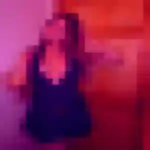 Rosemarie, femme de 36 ans cherche plan cul à Vérac