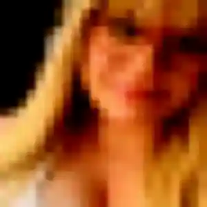 Suzanne, 22 ans, cherche un plan cul à Vertou