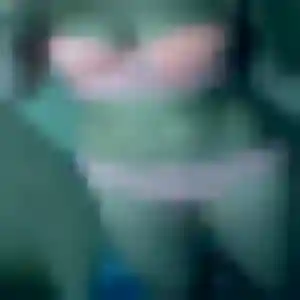 Vicky, 44 ans, en ligne à Vieille-Toulouse pour une rencontre coquine