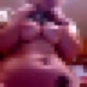 Rania, 45 ans, connectée à Villefranche-sur-Saône pour un plan cul