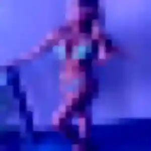 Sophie de Villepreux, 34 ans - plan cul en toute liberté