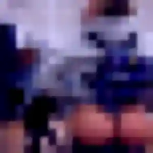 Rencontre Elsa, 22 ans à Villerupt en privé