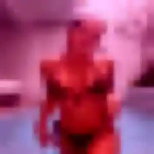 plan cul à Vinsobres : profil de Lena, 26 ans - accès libre