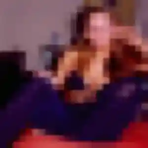 Sexy Karima, 31 ans à Vion - découvrir son profil