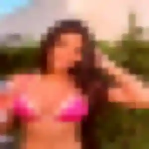 Karima, fille de 34 ans propose plan cul à Vogelgrun