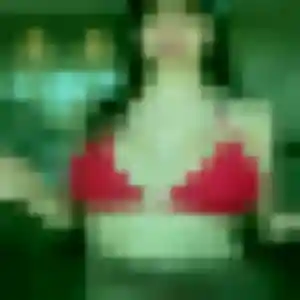 Karine de Vogüé, 29 ans - plan cul en toute liberté