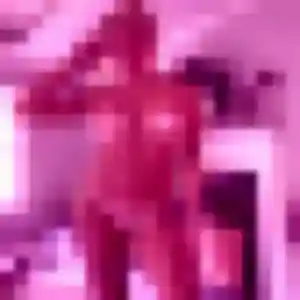 Suzanne, 26 ans, connectée à Vogüé pour un plan cul