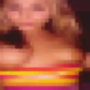 Delphine de Vouzan, 32 ans - plan cul discret