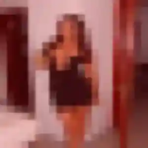 Contacte Ulrike, 24 ans à Xertigny en t'inscrivant