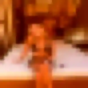 Charmante Oriane, 32 ans à Yvrac - la contacter